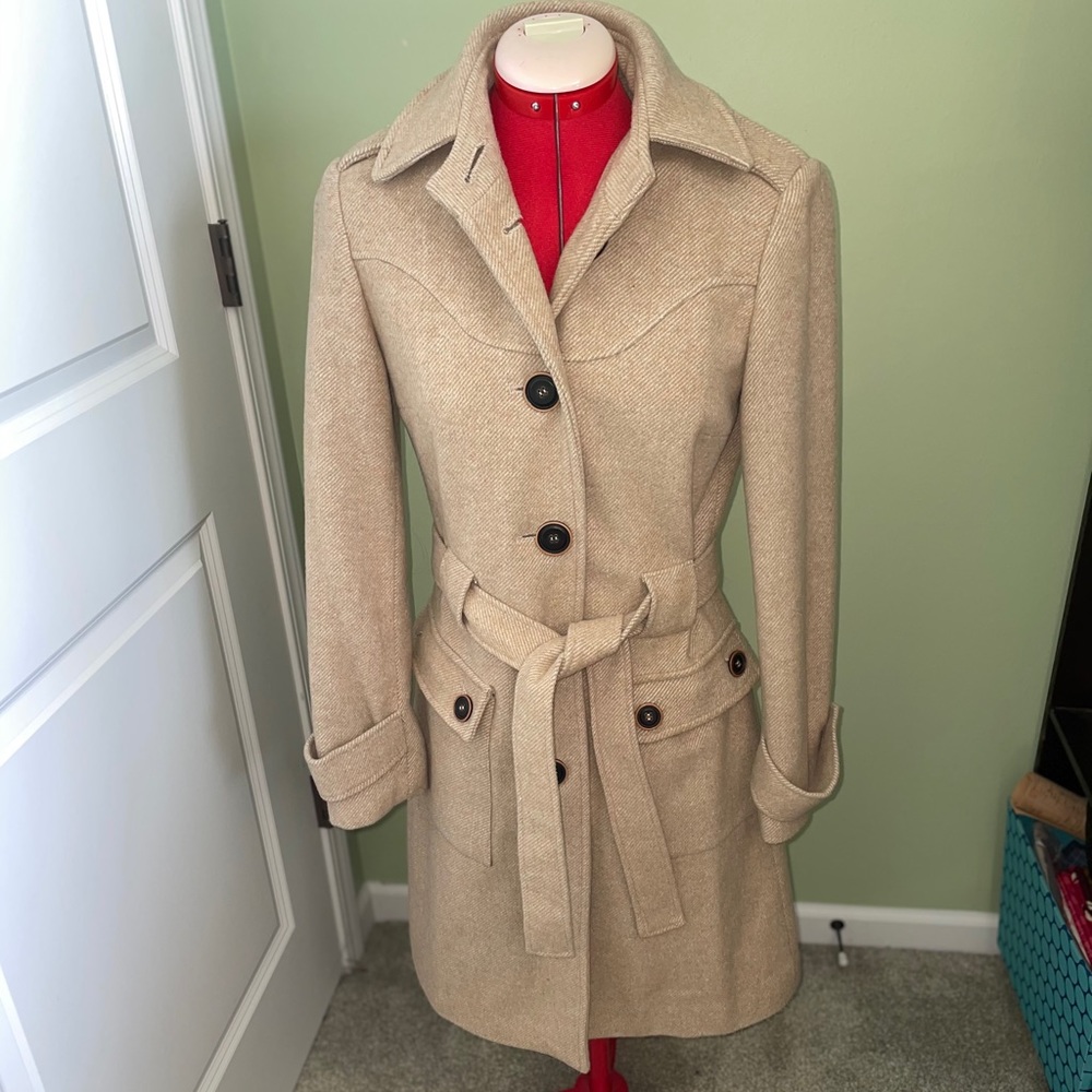 Via Victoria secret coat